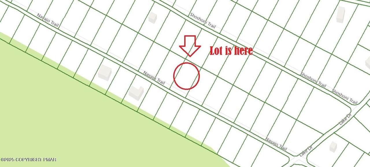  Navajo Trail - Photo 1