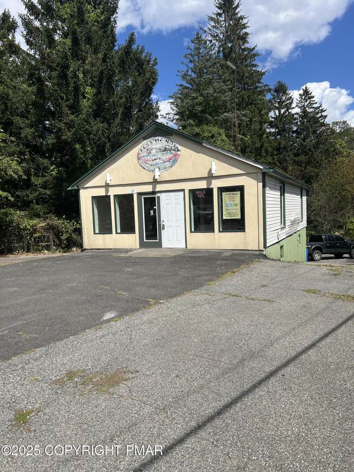 21 Sterling Road - Photo 1