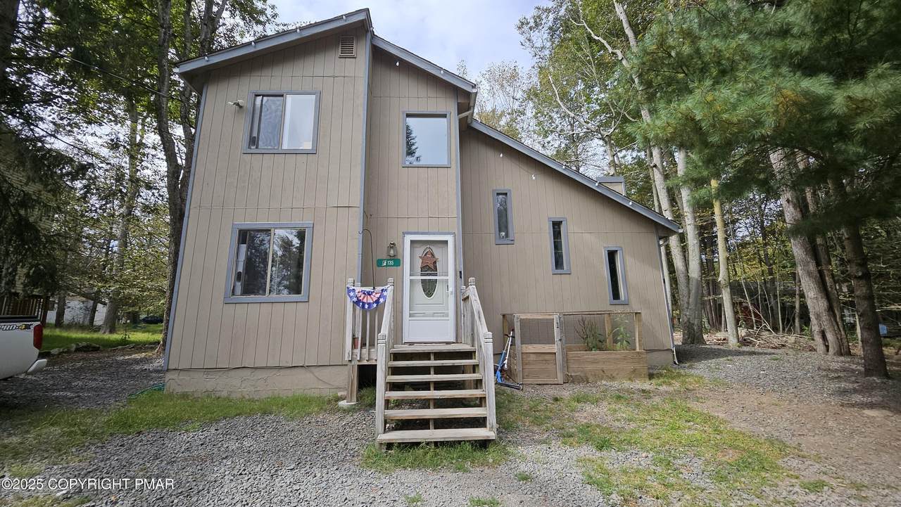 492 Country Place Drive - Photo 1