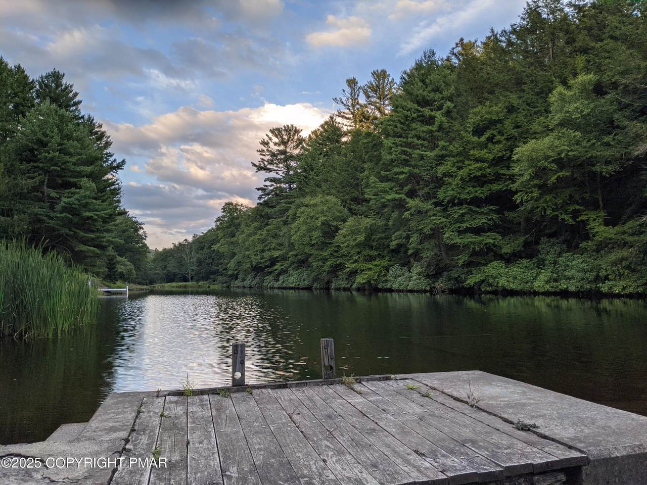 https://bt-photos.global.ssl.fastly.net/pocono/orig_boomver_1_PM-136716-2.jpg