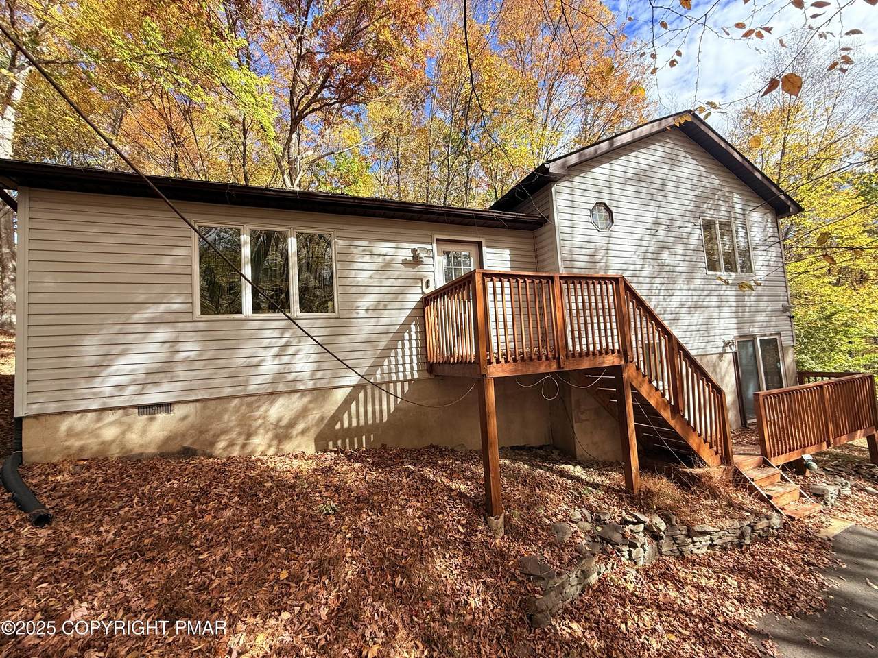 303 Otter Court - Photo 1