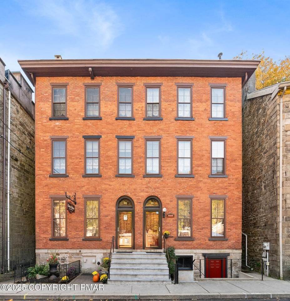 23-25 Race Street - Photo 1