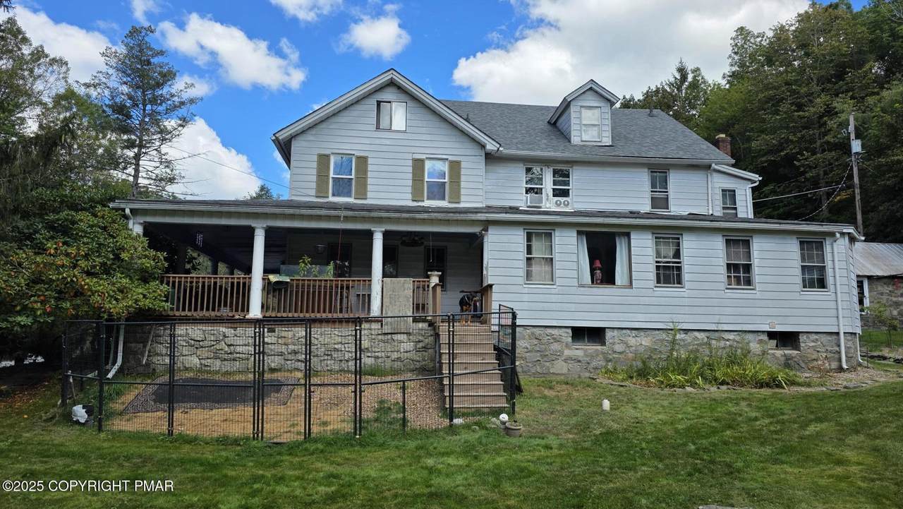 394 Rt 447 - Photo 1