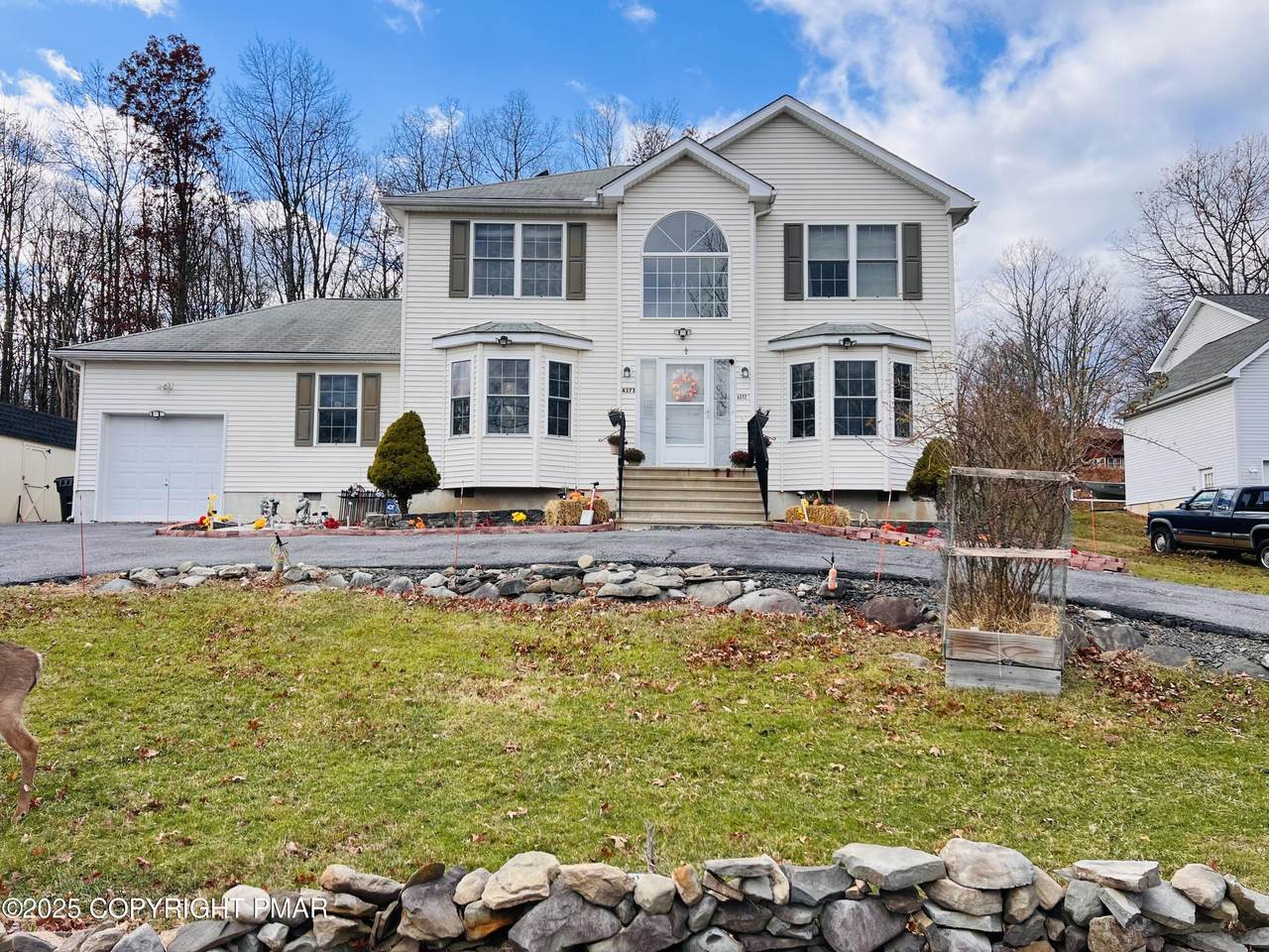 4373 Pine Ridge Drive - Photo 1