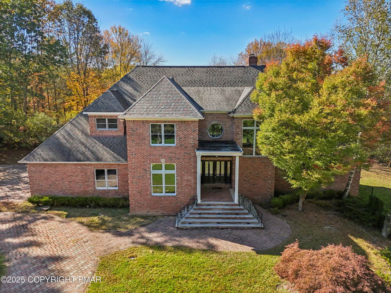 441 Hidden Lake Drive - Photo 1