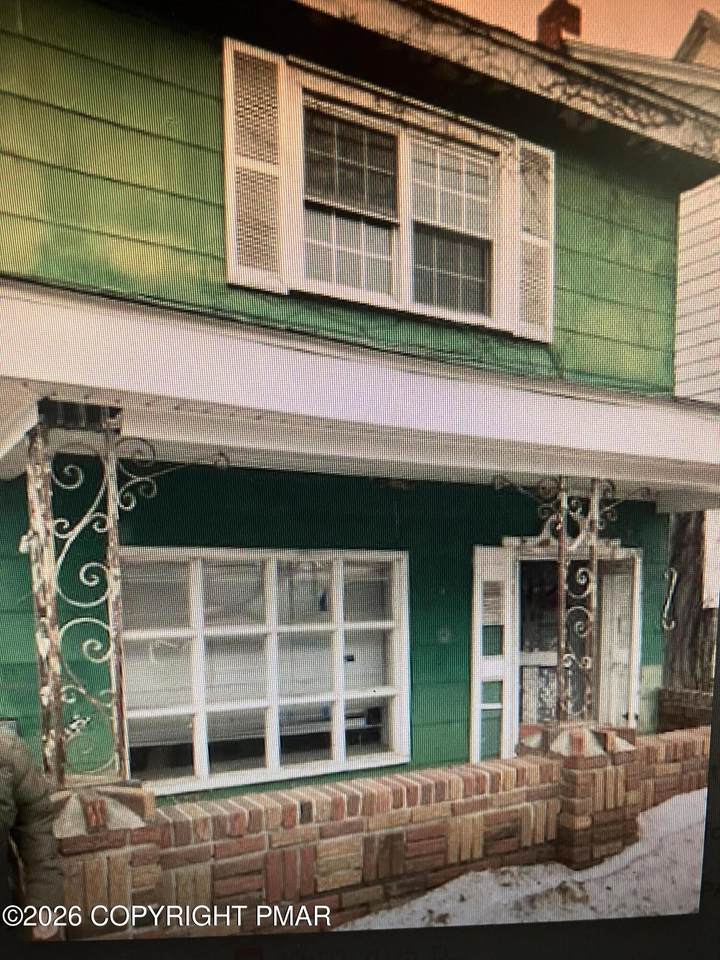 239 Patterson Street - Photo 1