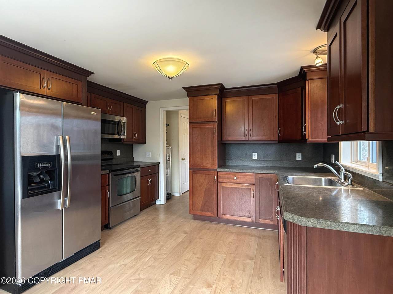 https://bt-photos.global.ssl.fastly.net/pocono/1280_boomver_1_PM-138346-2.jpg