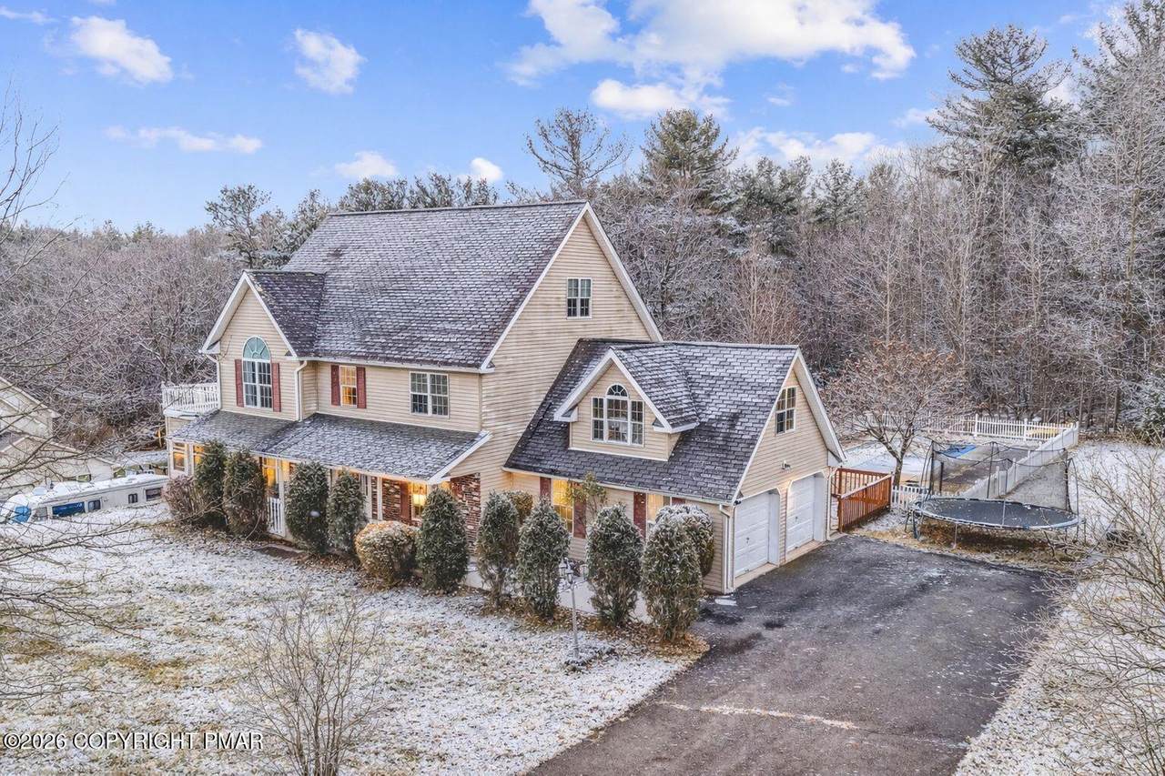 2247 Reo Drive - Photo 1