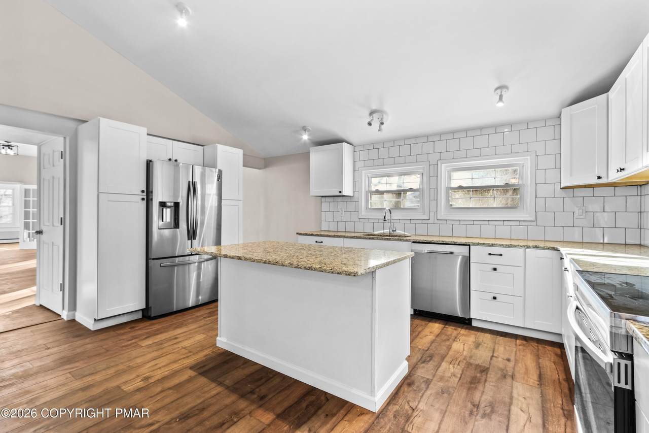751 Pennsylvania Avenue - Photo 1