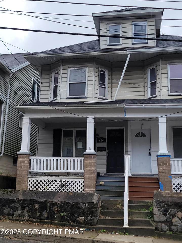 214 Messinger Street - Photo 1
