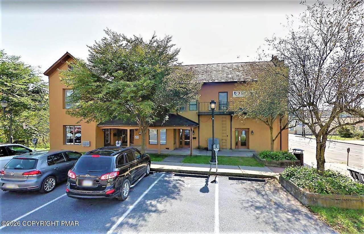 78 Courtland Street - Photo 1