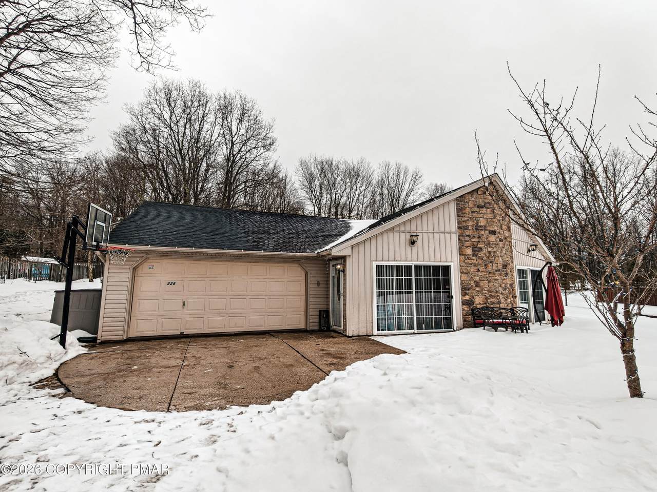 228 Mountain Road - Photo 1