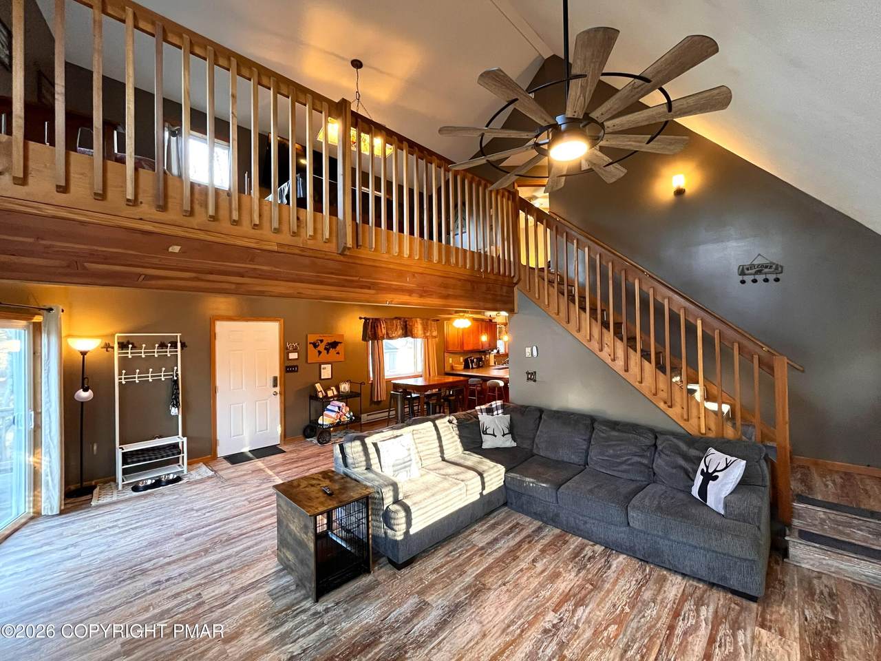https://bt-photos.global.ssl.fastly.net/pocono/1280_boomver_1_PM-139422-2.jpg