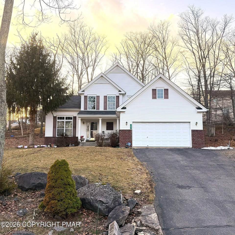 151 Kensington Drive - Photo 1