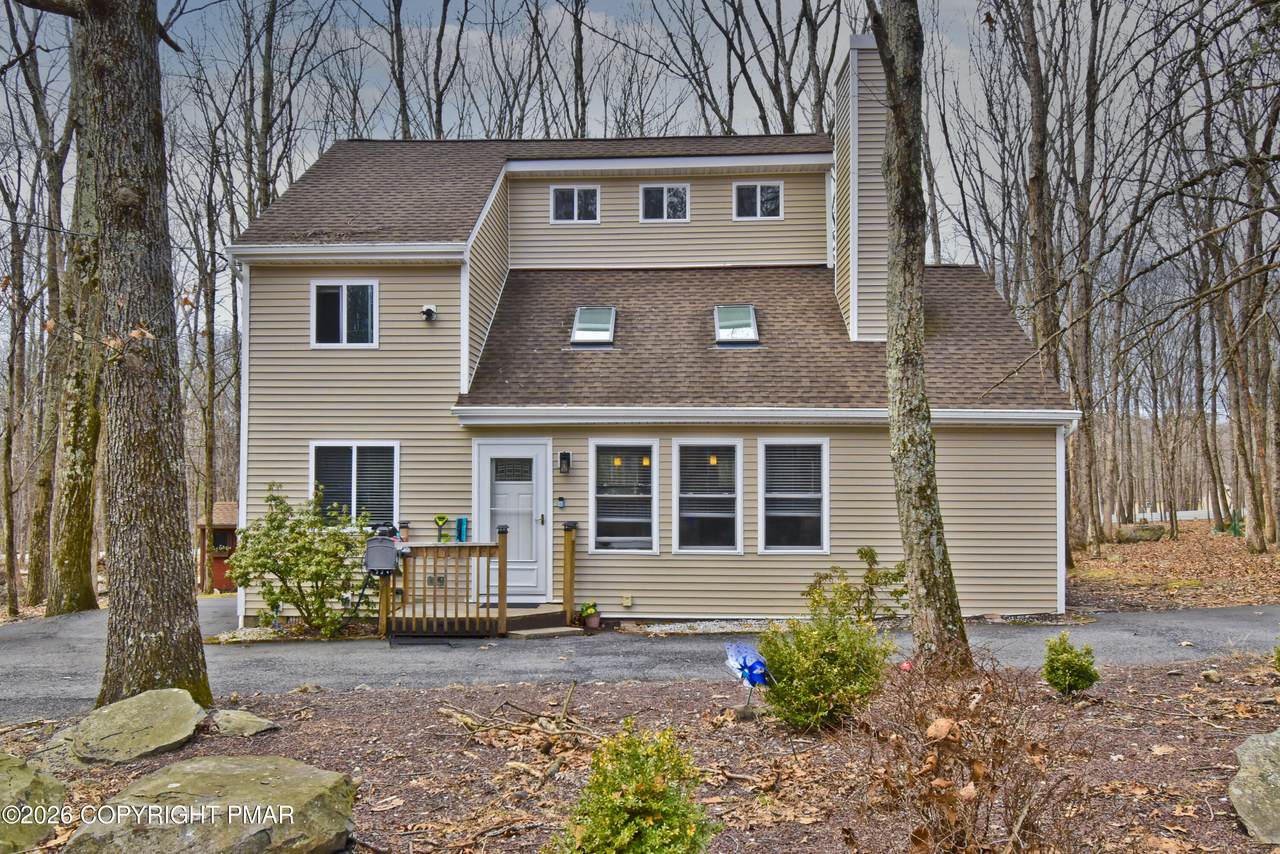 319 Hyland Drive - Photo 1