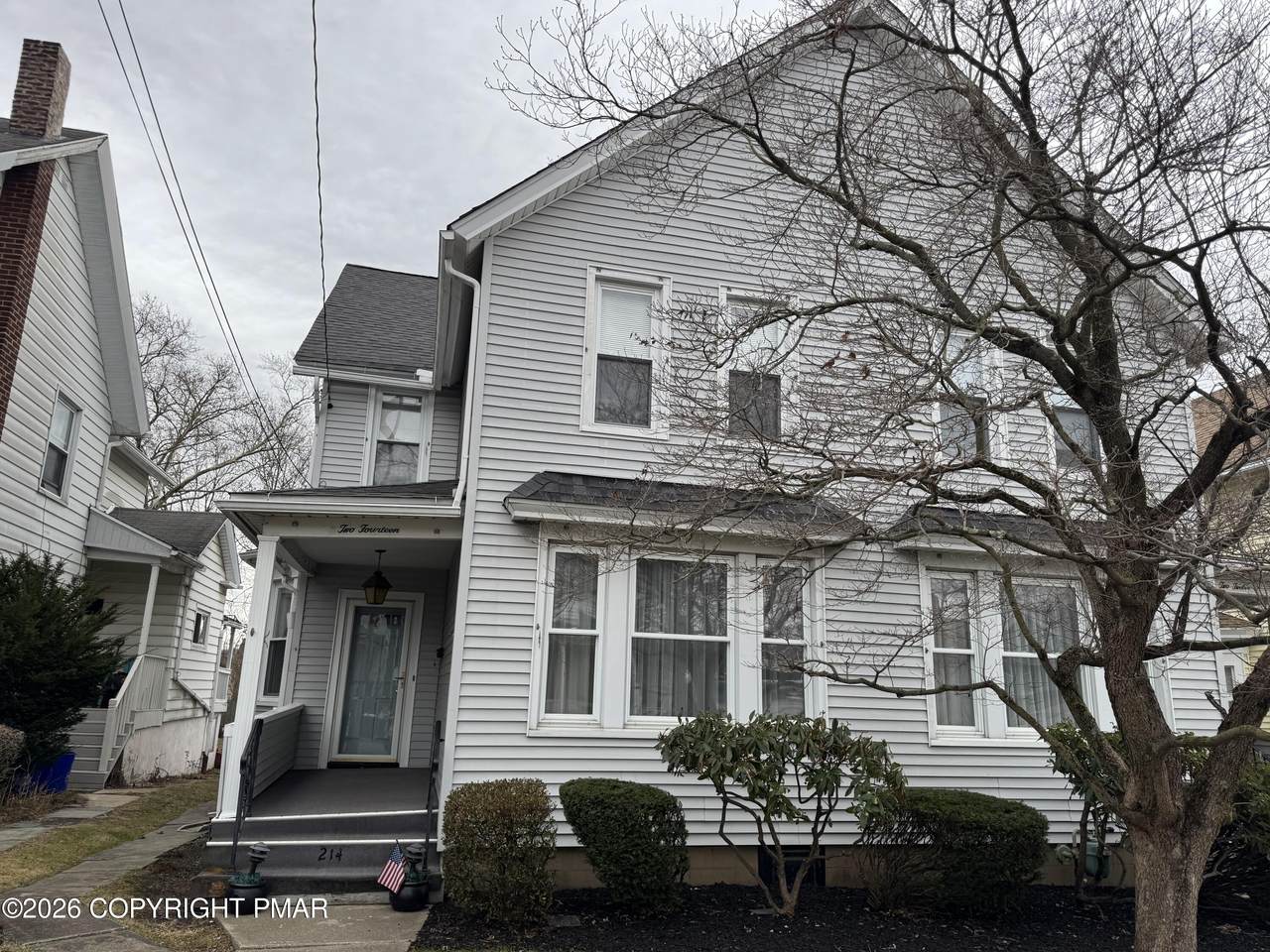 212 Sumner Avenue - Photo 1