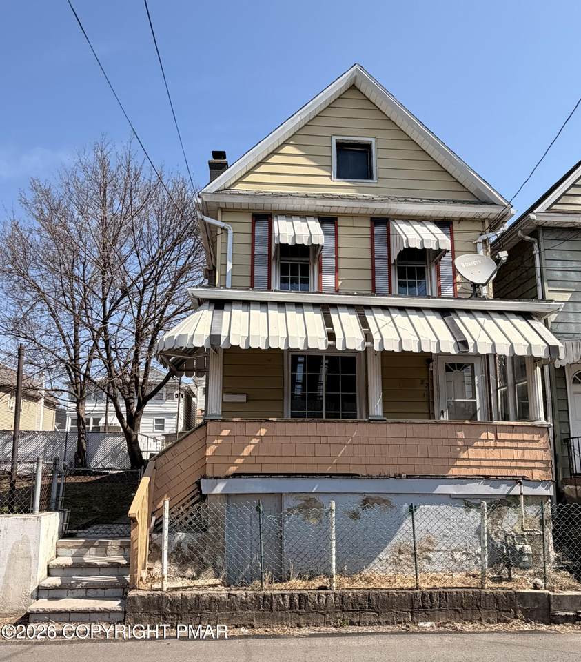 17 Oneil Avenue - Photo 1
