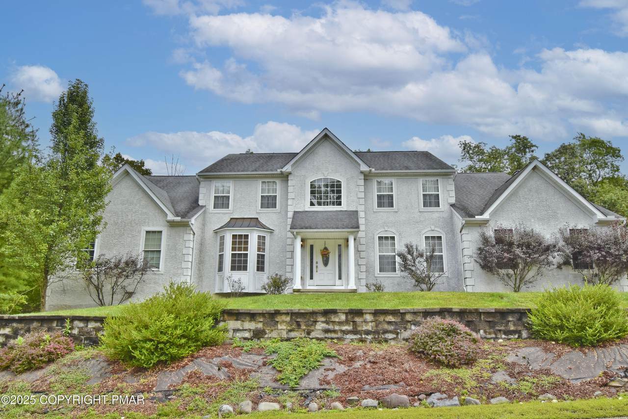 395 Shawnee Valley Drive - Photo 1