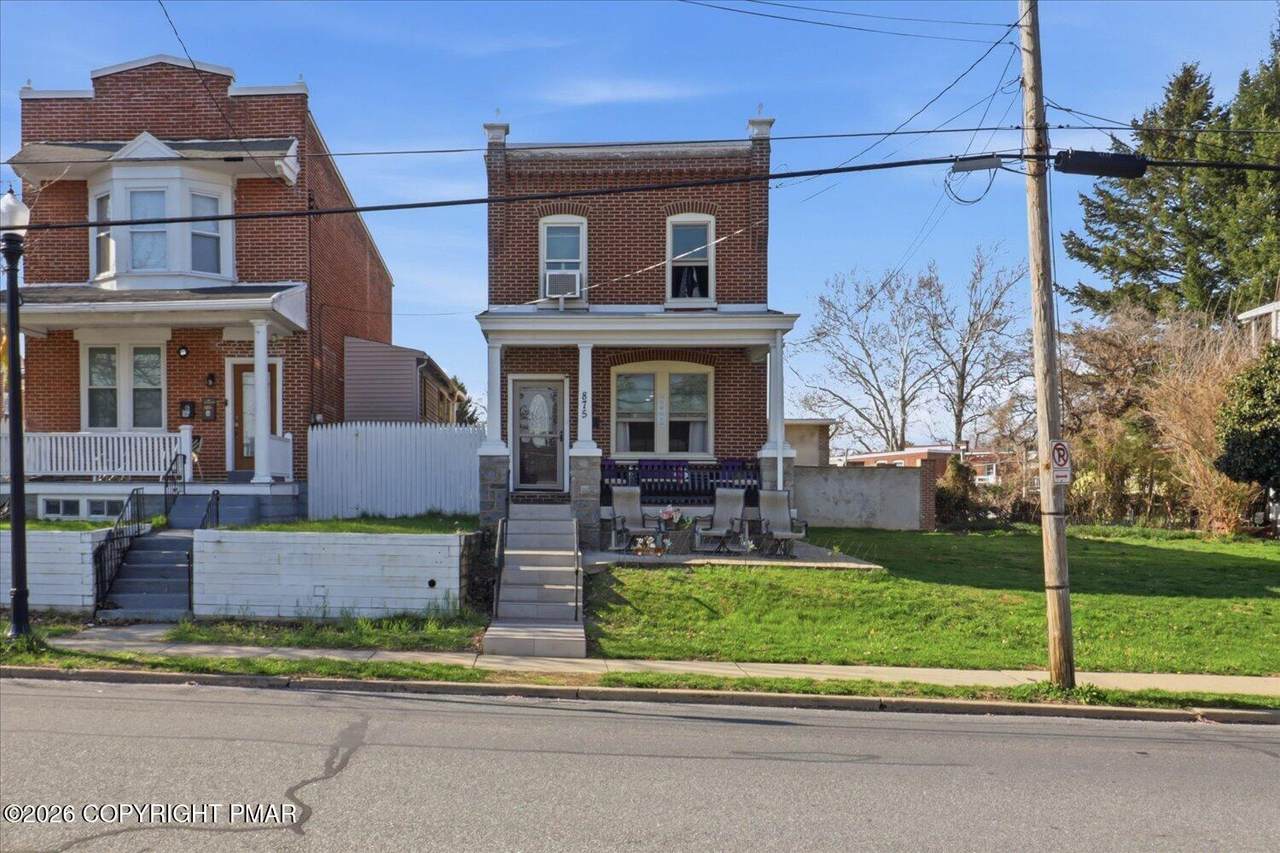 875 Manor Street - Photo 1