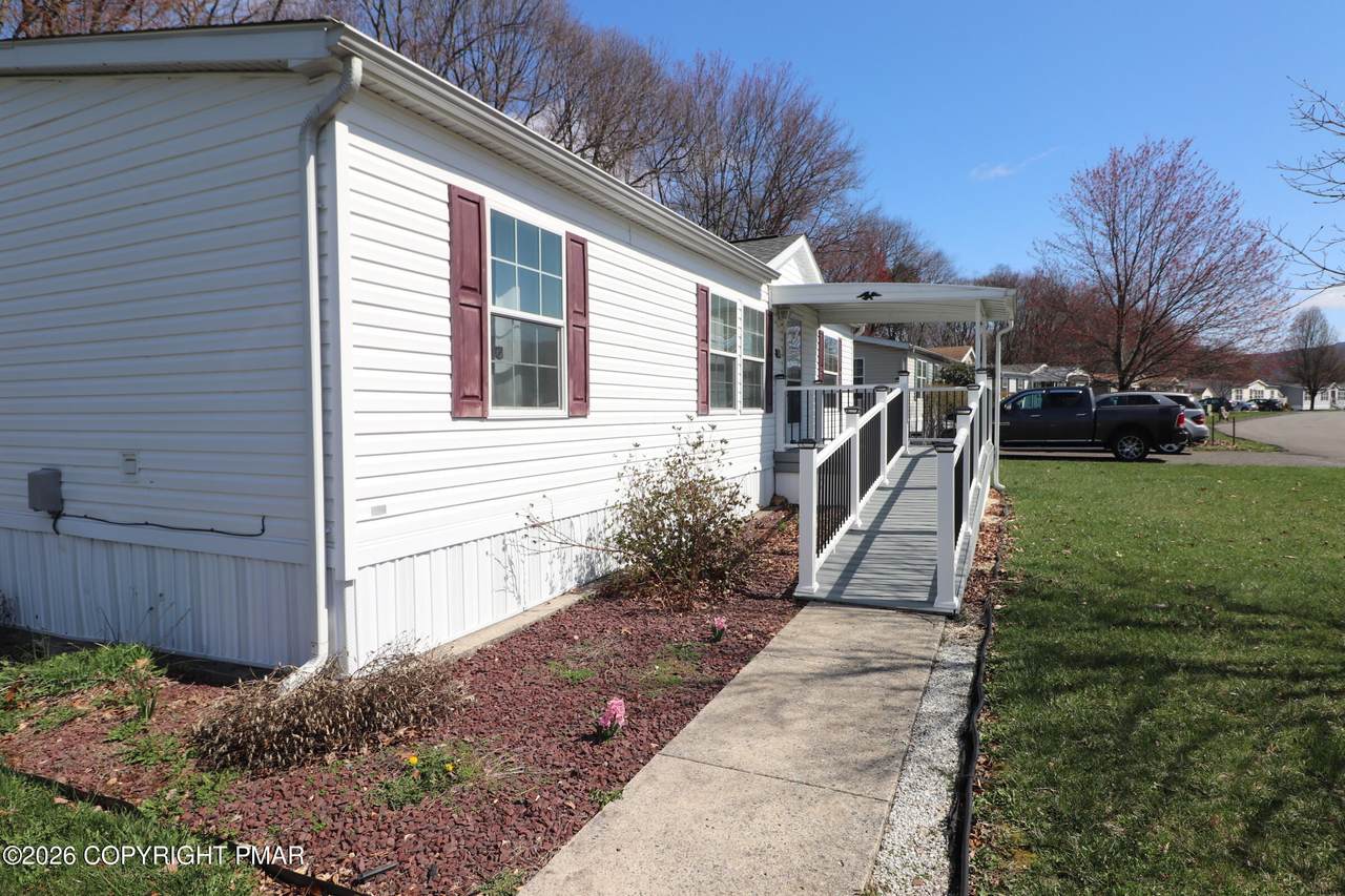 https://bt-photos.global.ssl.fastly.net/pocono/1280_boomver_1_PM-140102-2.jpg