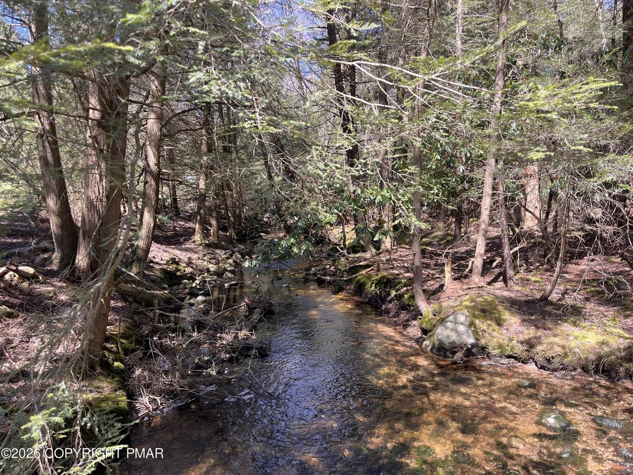 https://bt-photos.global.ssl.fastly.net/pocono/1280_boomver_1_PM-140231-2.jpg