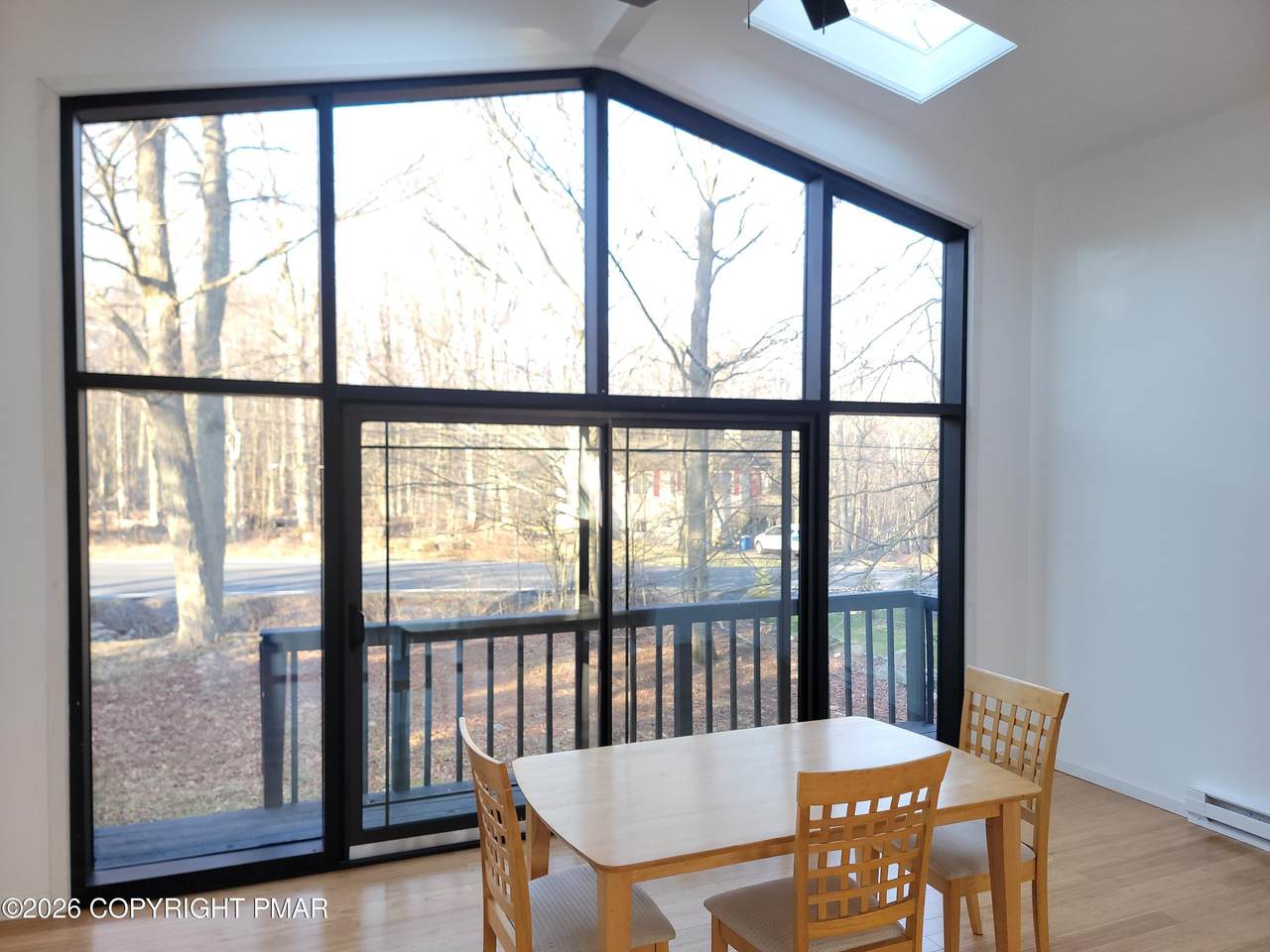 https://bt-photos.global.ssl.fastly.net/pocono/1280_boomver_1_PM-140233-2.jpg