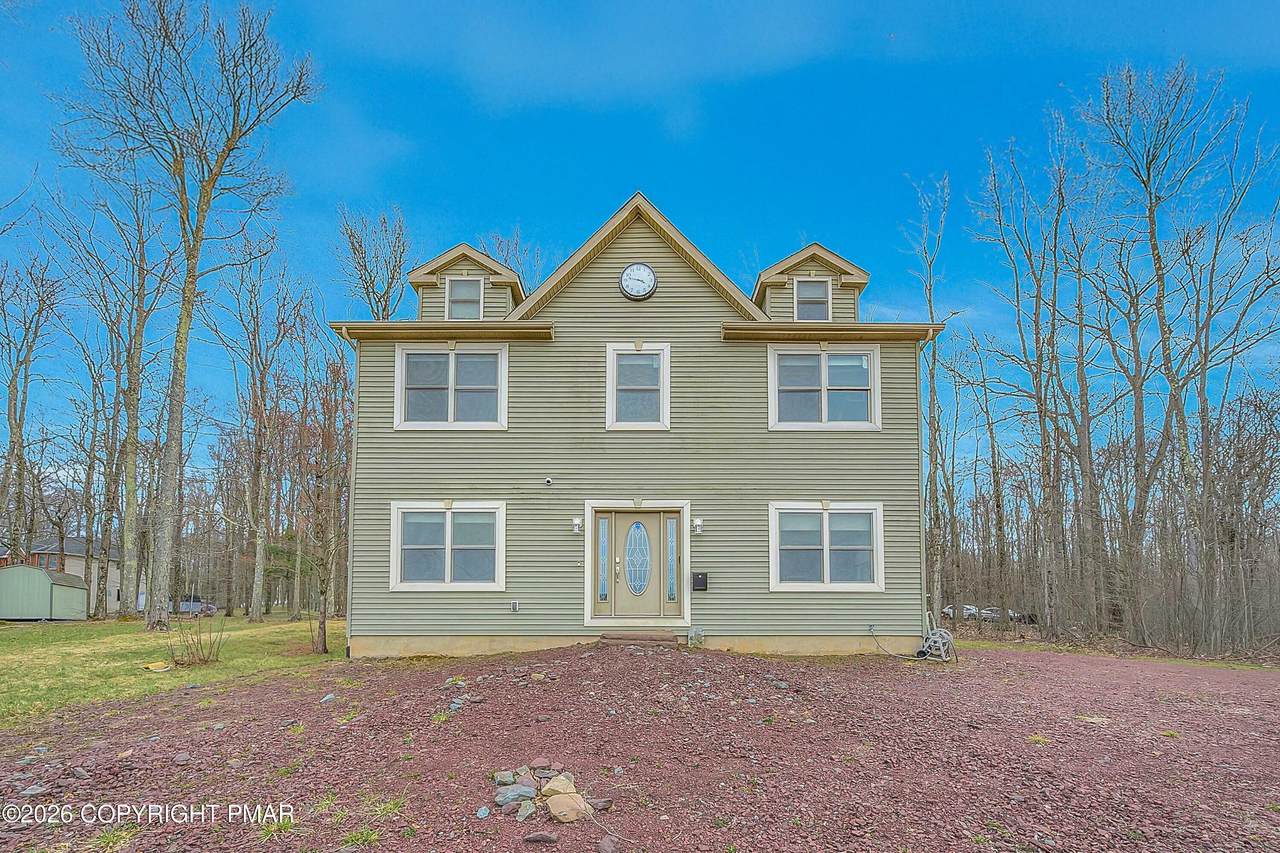 958 Arrowhead Drive - Photo 1