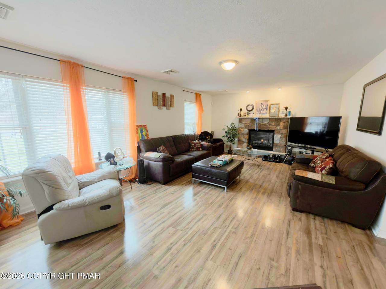 https://bt-photos.global.ssl.fastly.net/pocono/1280_boomver_1_PM-140365-2.jpg