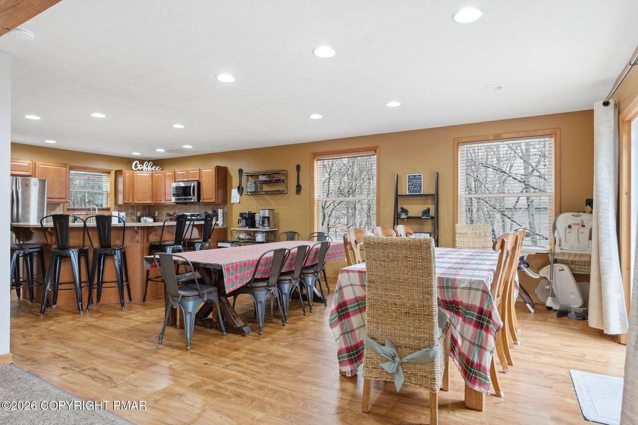 https://bt-photos.global.ssl.fastly.net/pocono/1280_boomver_1_PM-140403-2.jpg
