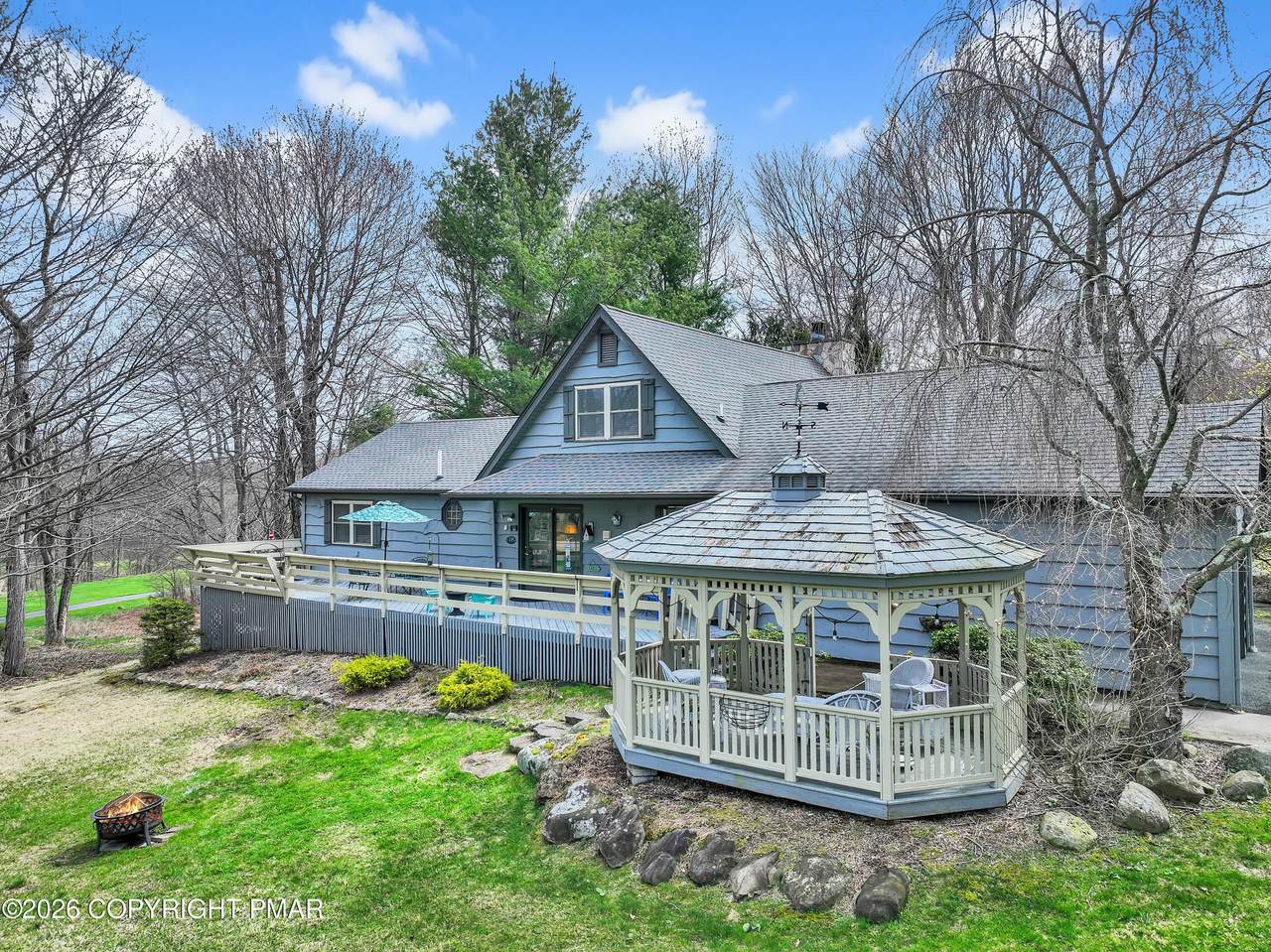 33 Rock Ridge Road - Photo 1
