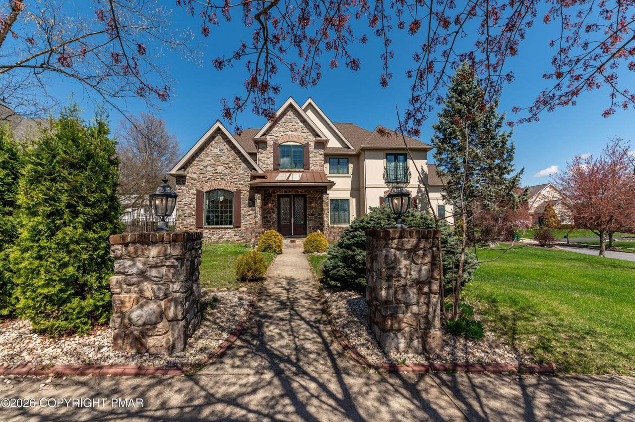 49 Crest Boulevard - Photo 1