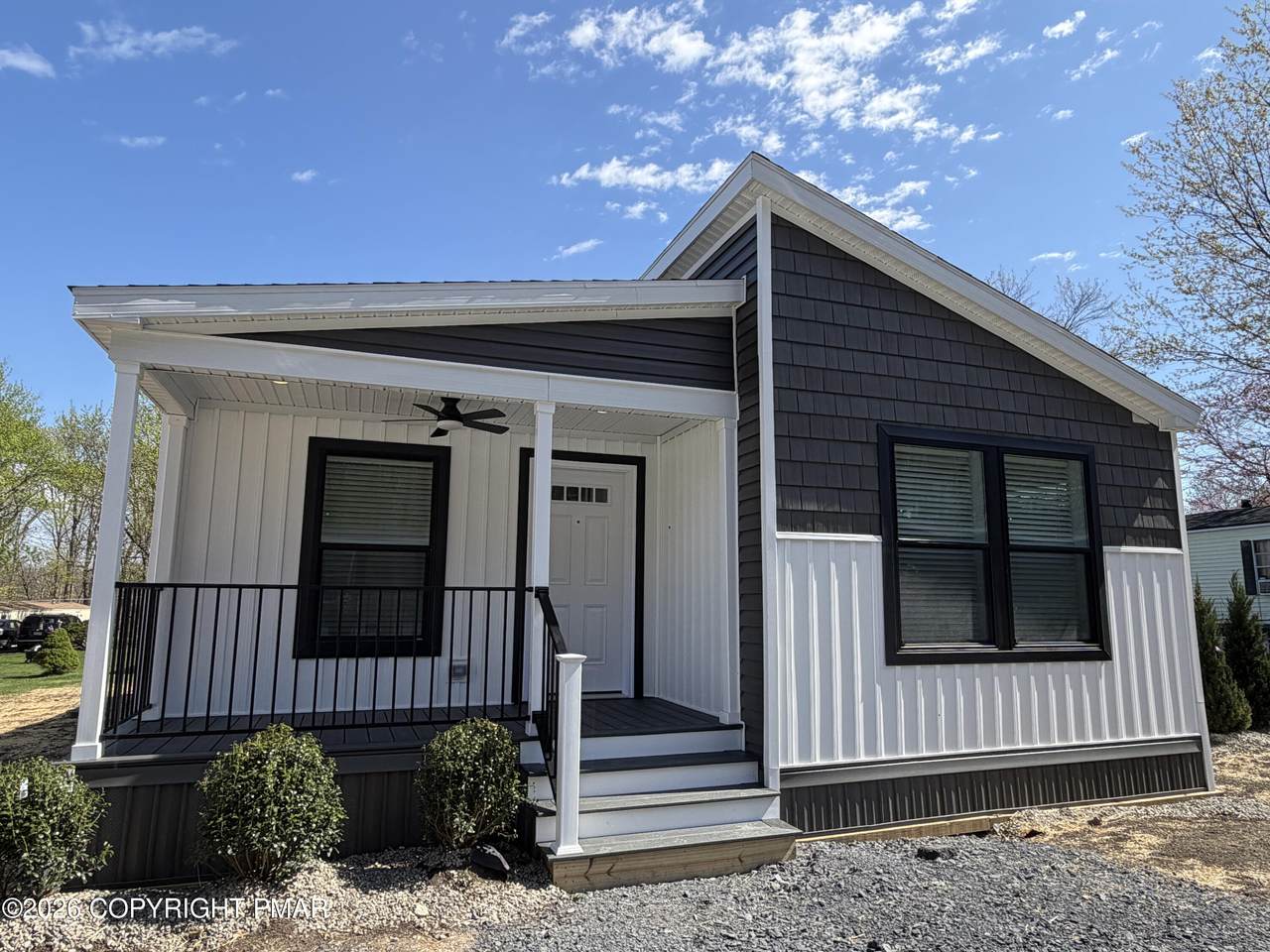 425 Upper Pmhe North Drive - Photo 1