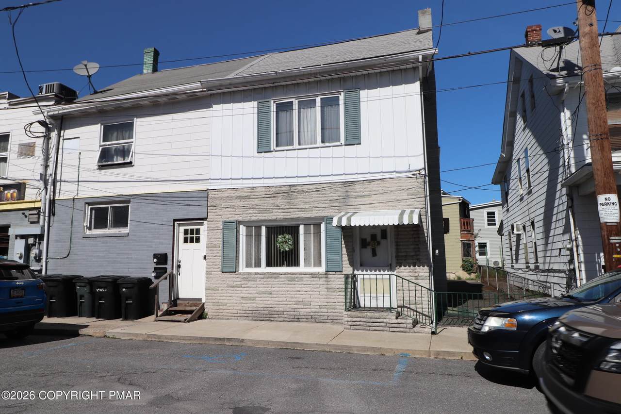 17 Center Street - Photo 1
