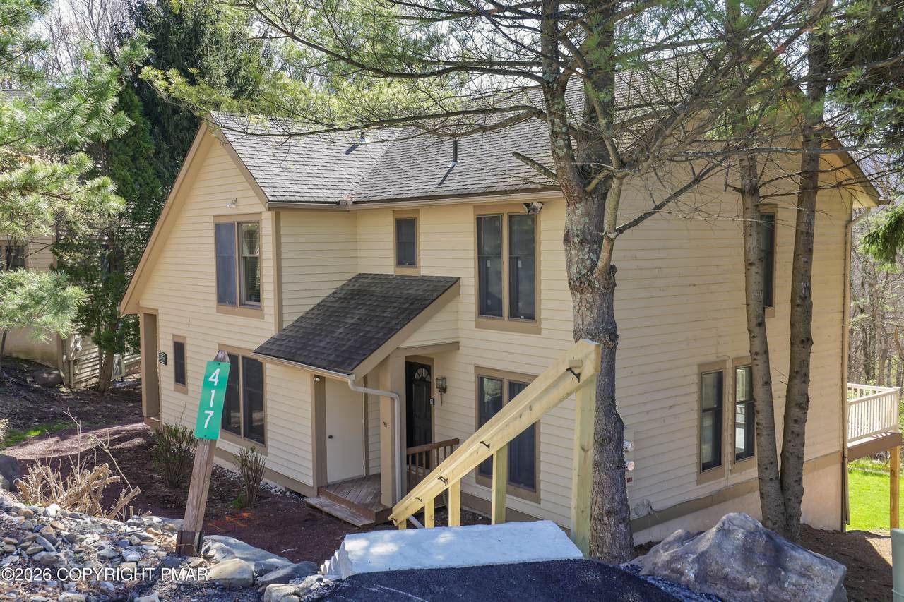 417 Hickory Drive - Photo 1