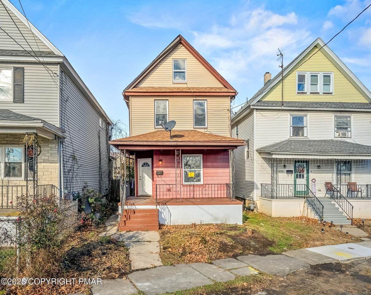 1057 Euclid Avenue - Photo 1