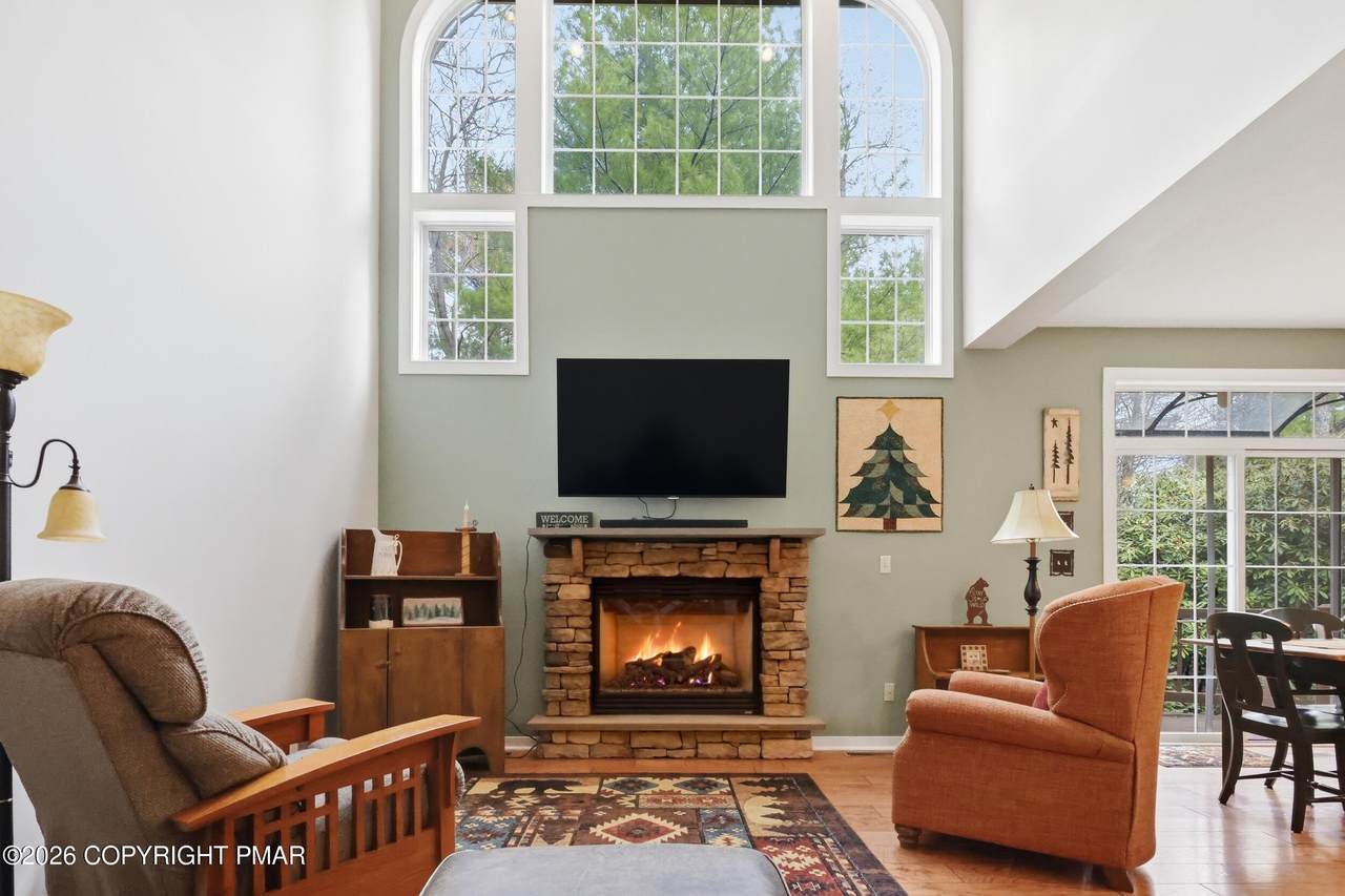 https://bt-photos.global.ssl.fastly.net/pocono/1280_boomver_1_PM-140981-2.jpg