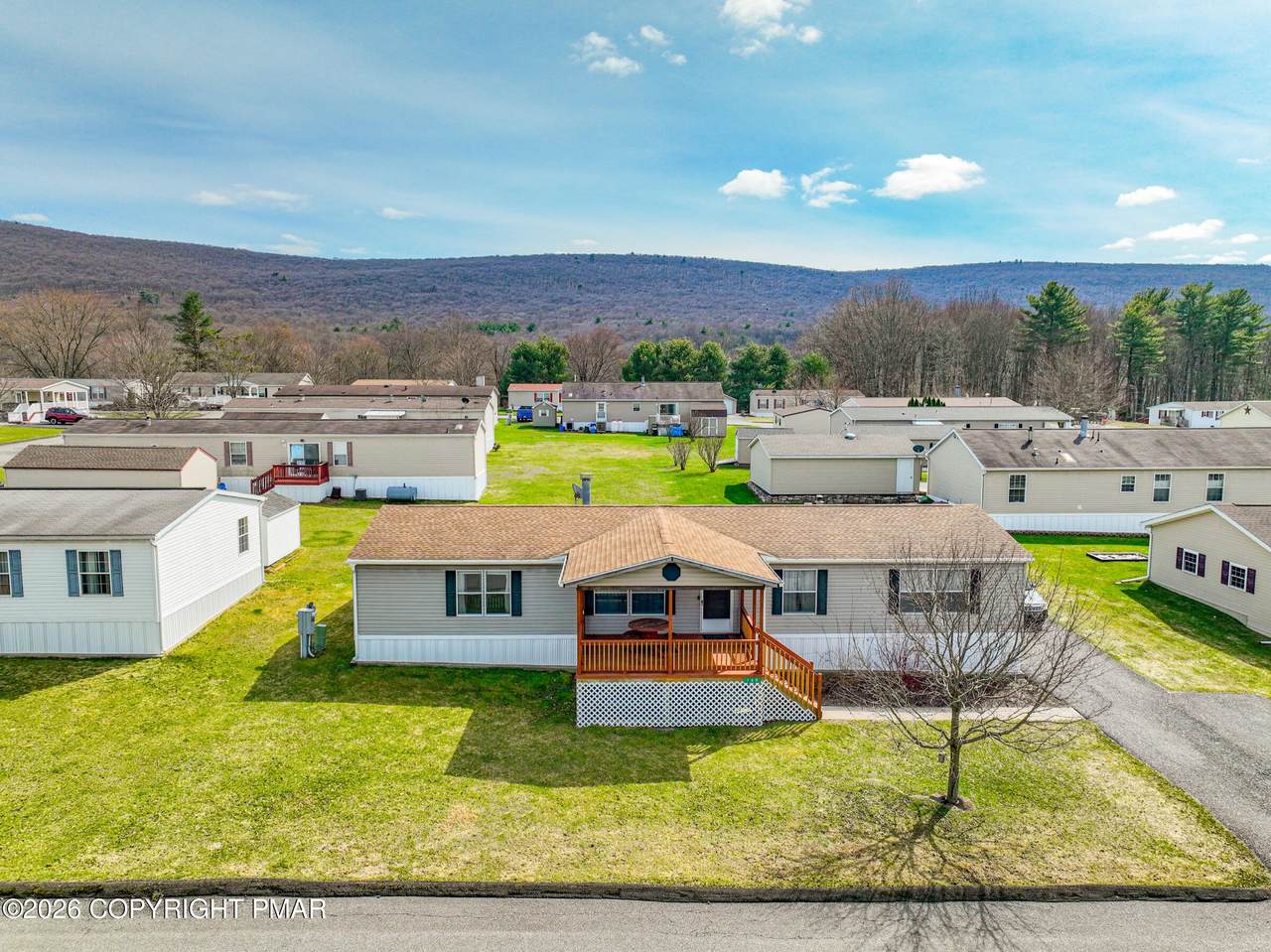 160 Ashley Lane - Photo 1