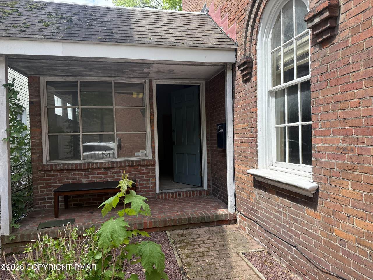 https://bt-photos.global.ssl.fastly.net/pocono/1280_boomver_1_PM-141033-2.jpg