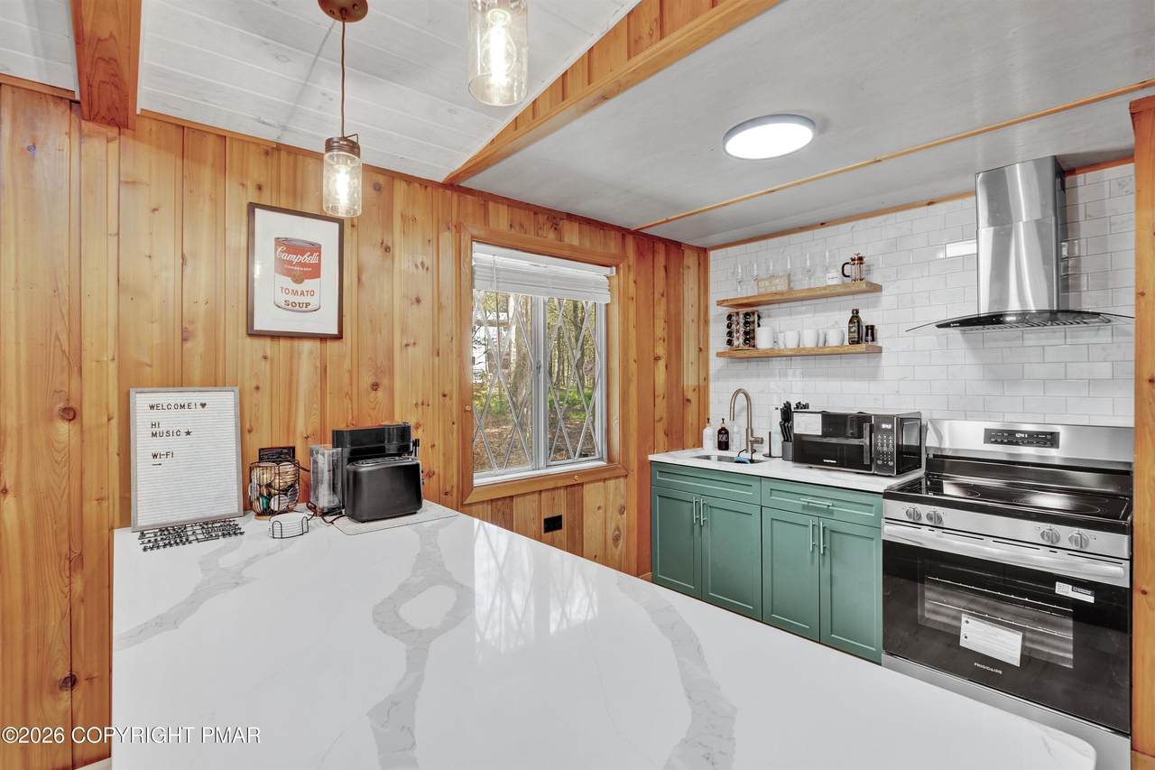 https://bt-photos.global.ssl.fastly.net/pocono/1280_boomver_1_PM-141152-2.jpg