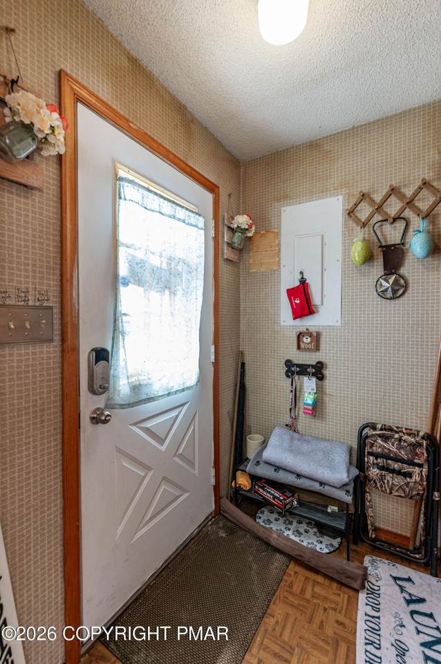 https://bt-photos.global.ssl.fastly.net/pocono/1280_boomver_1_PM-141186-2.jpg