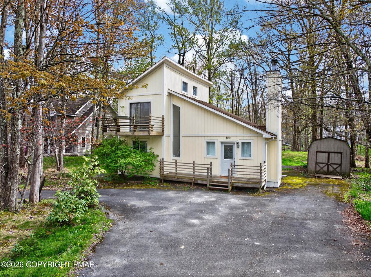 3152 Hamlet Drive - Photo 1