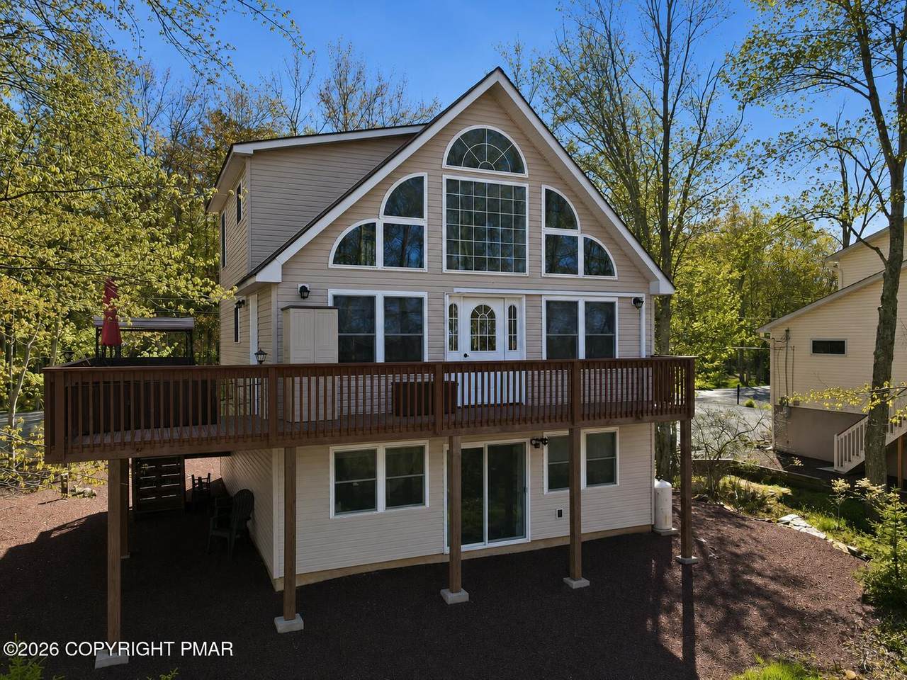 318 Arrow Drive - Photo 1