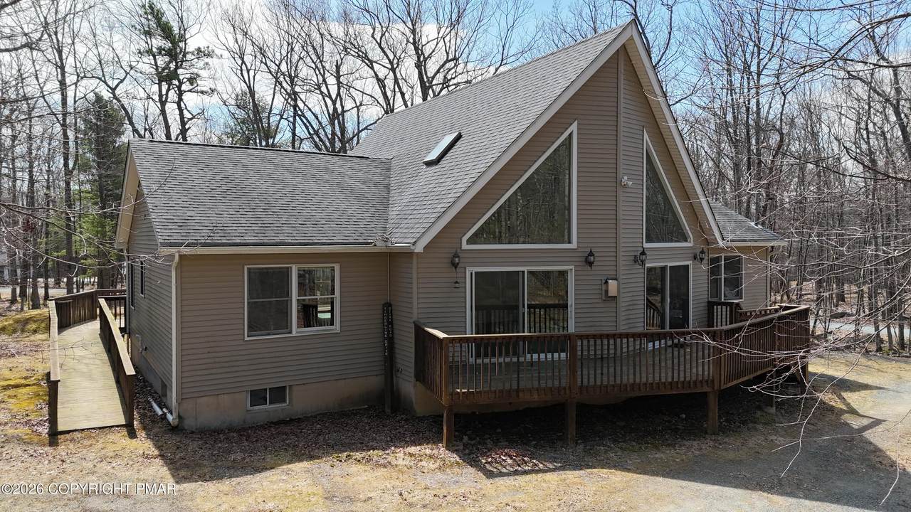 102 Loveland Drive - Photo 1