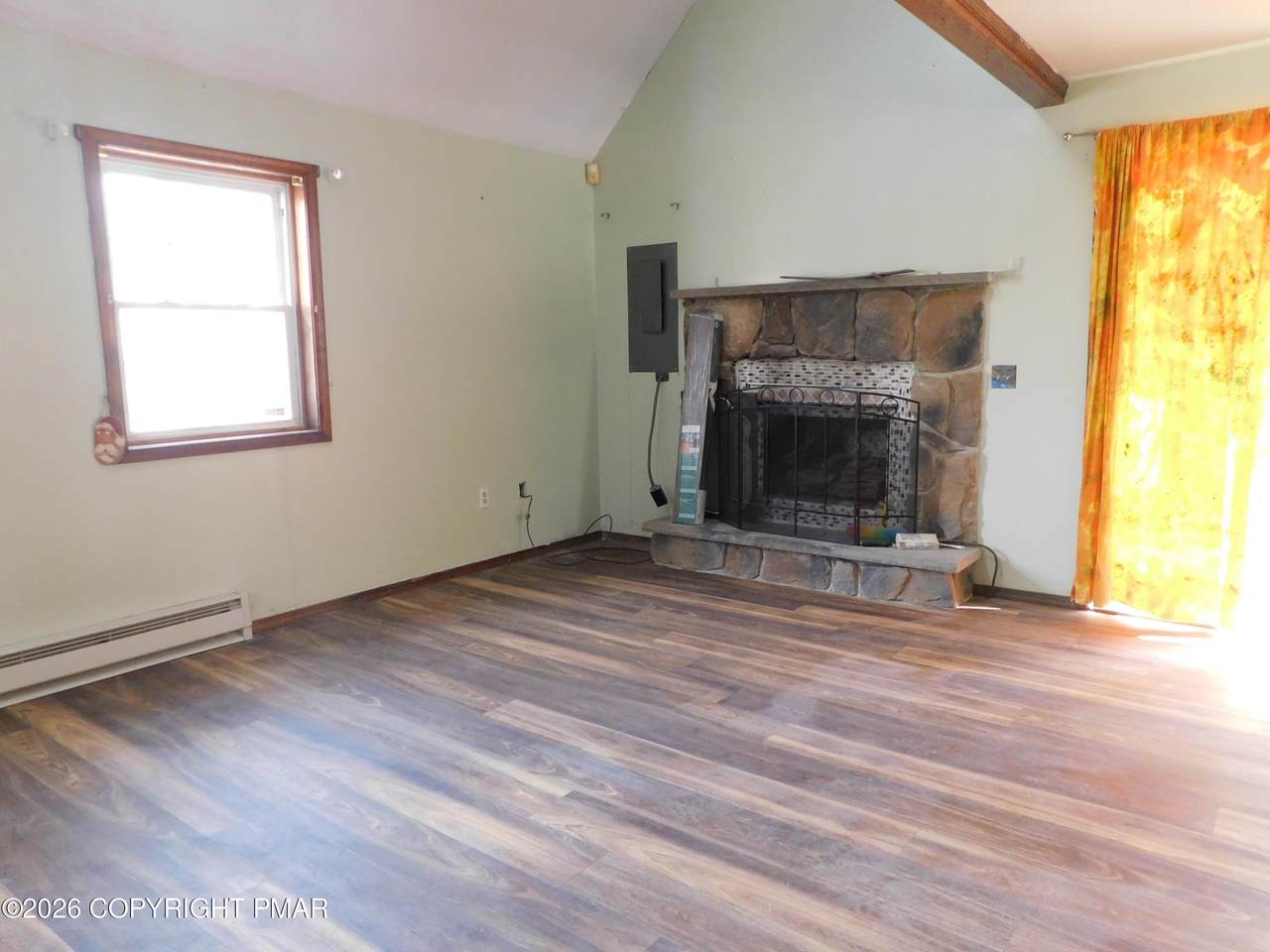https://bt-photos.global.ssl.fastly.net/pocono/1280_boomver_1_PM-141413-2.jpg