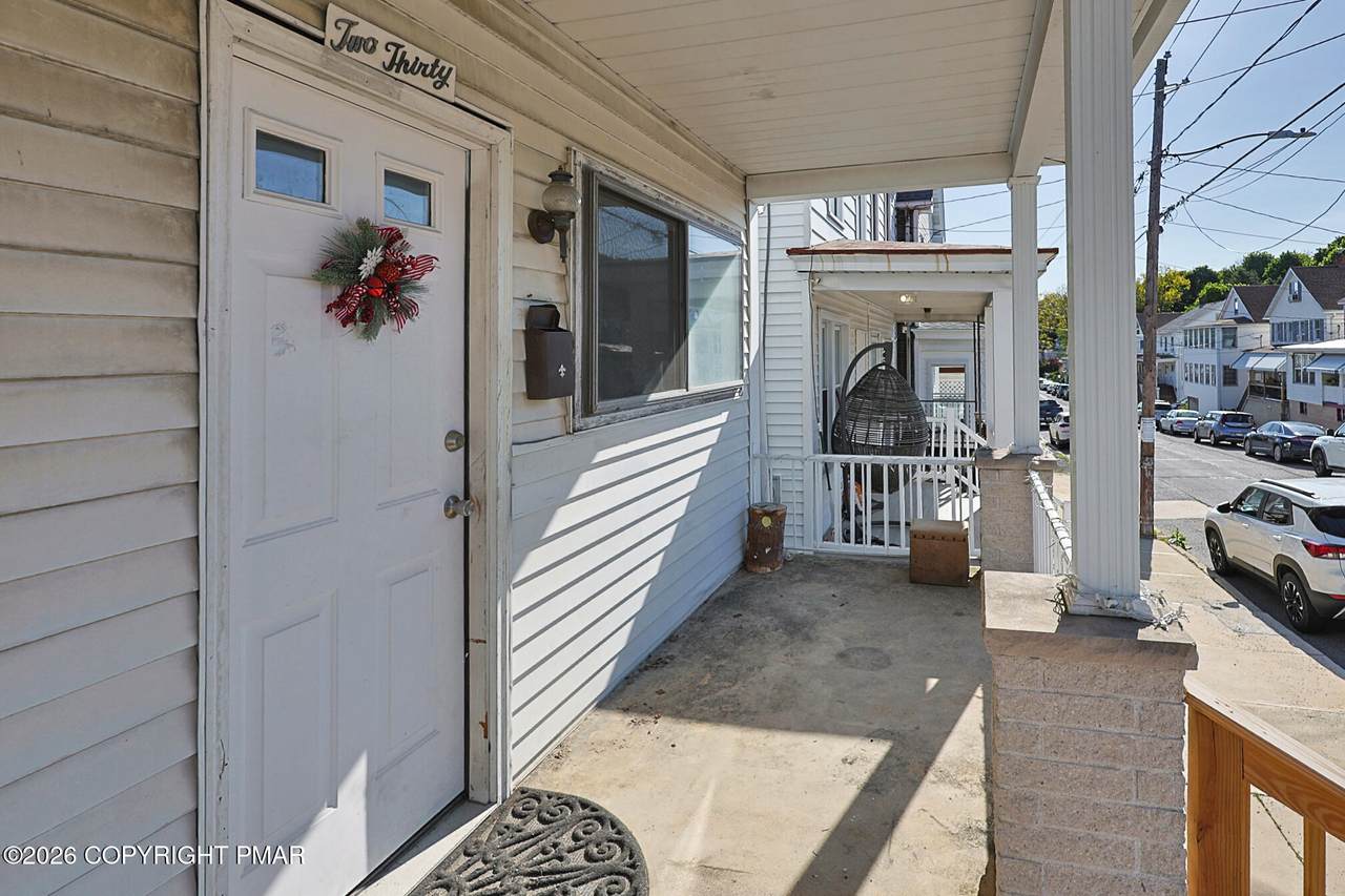 https://bt-photos.global.ssl.fastly.net/pocono/1280_boomver_1_PM-141485-2.jpg