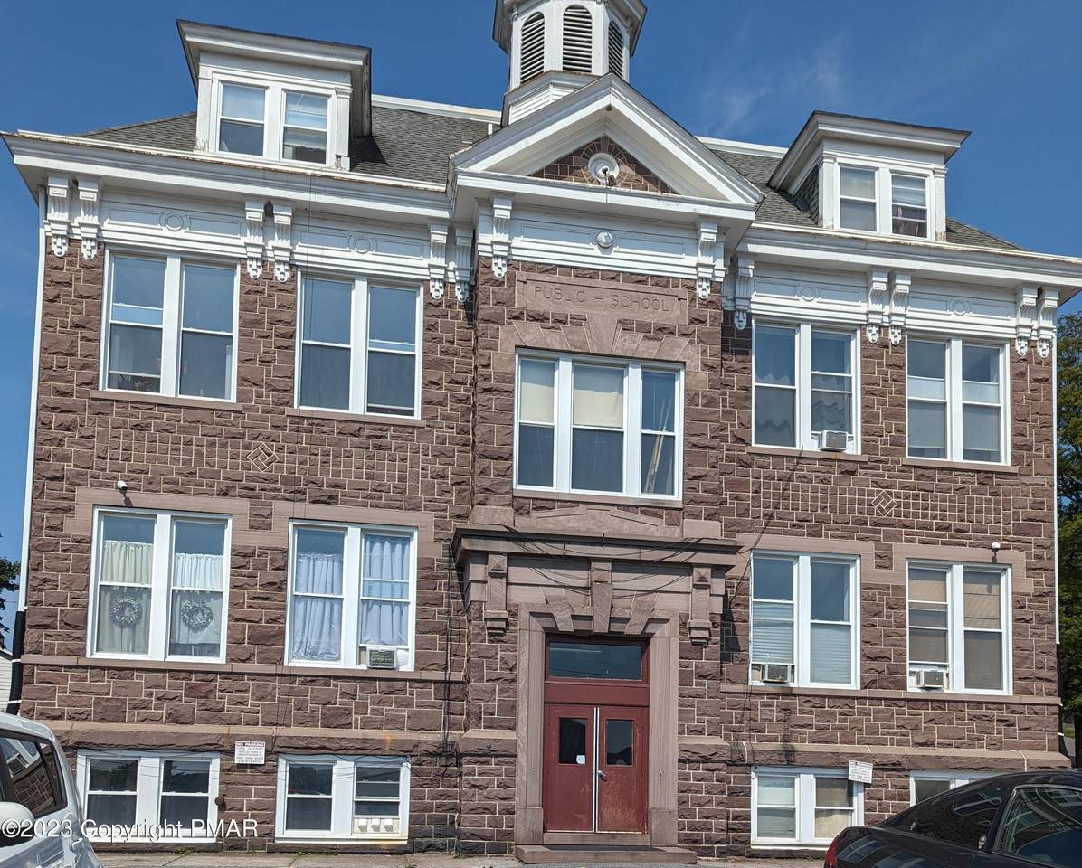 300 Wilkes Barre Street - Photo 1