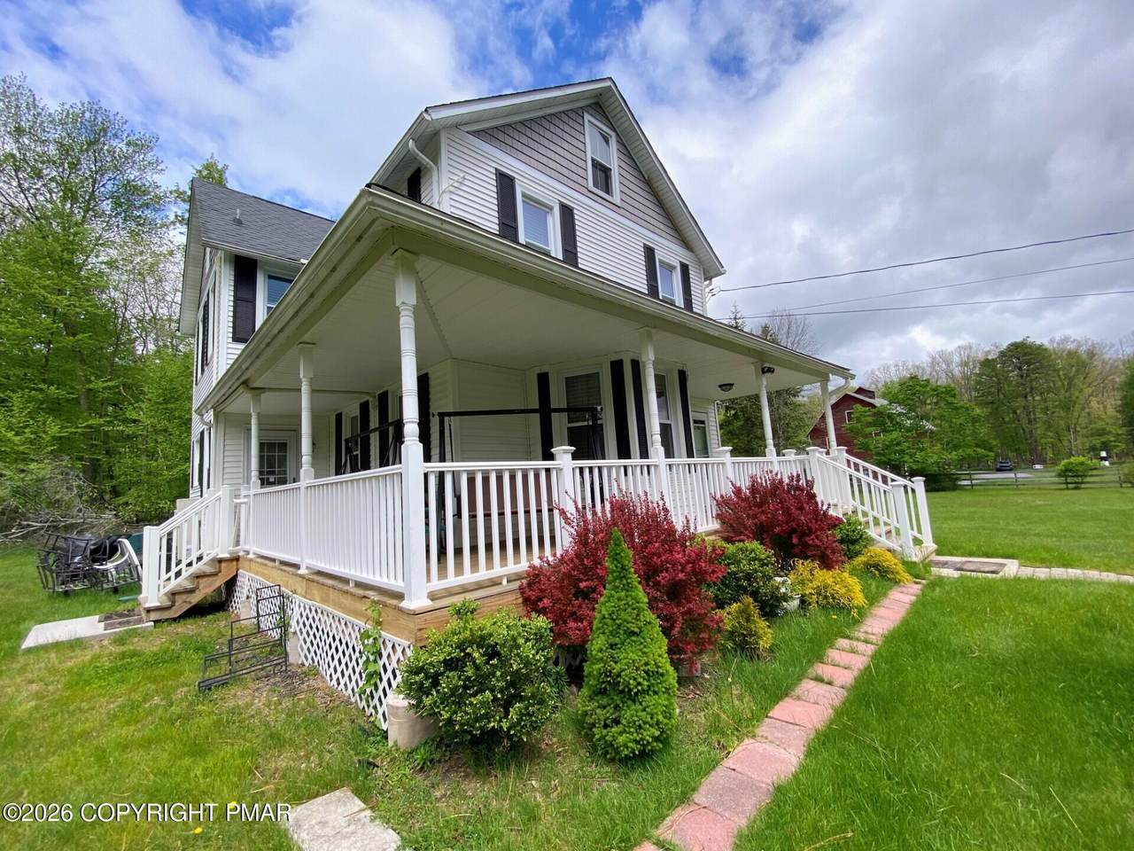 565 Cherry Lane Road - Photo 1