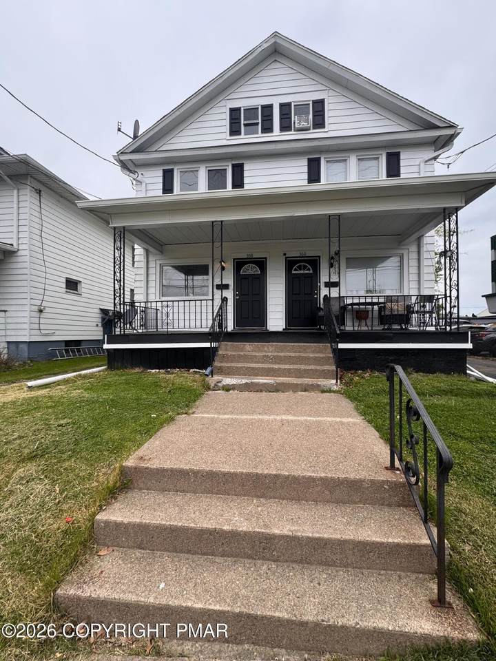 358 Tioga Avenue - Photo 1