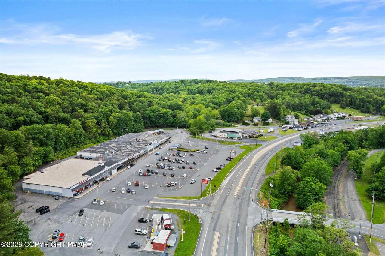 44 Kings Village - Photo 1