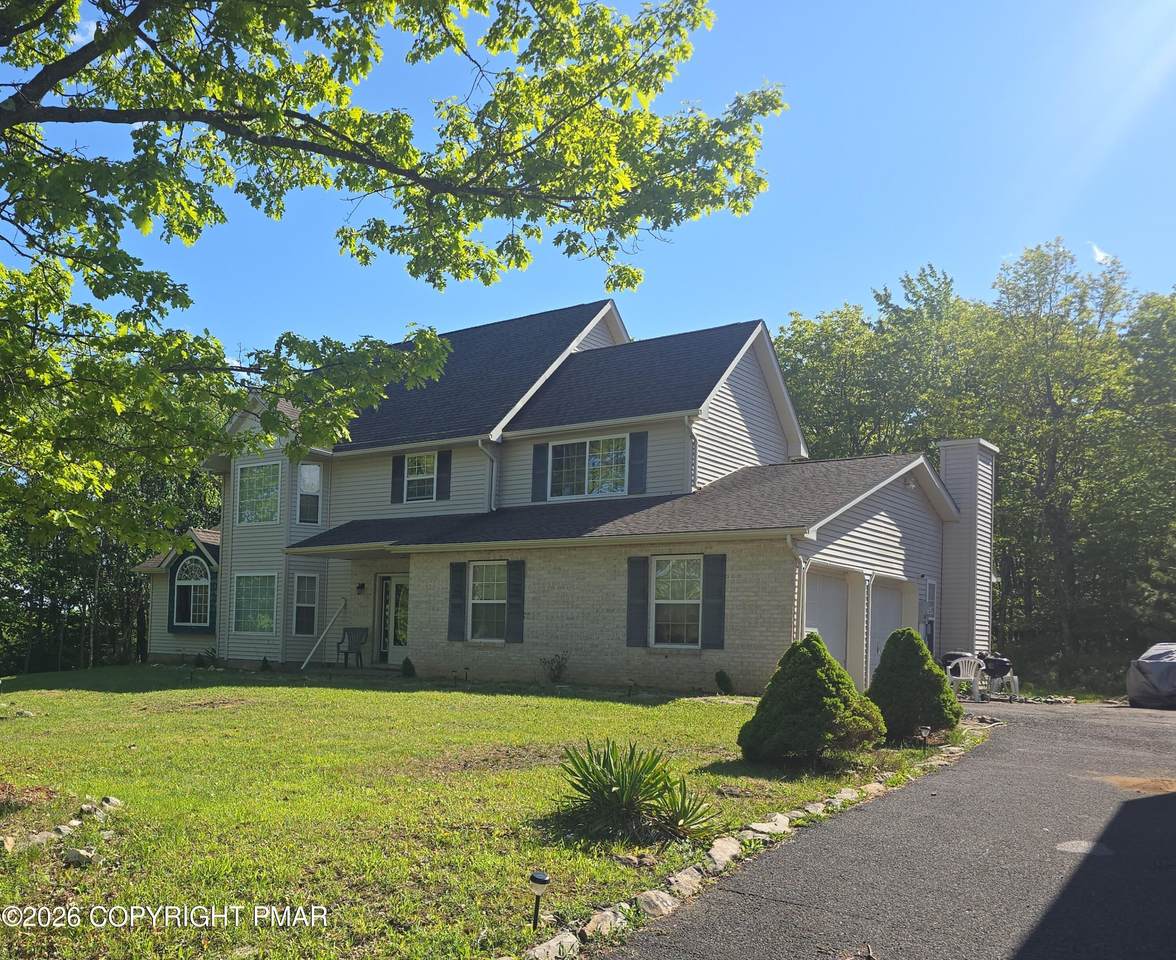 3176 Mountain Terrace Drive - Photo 1